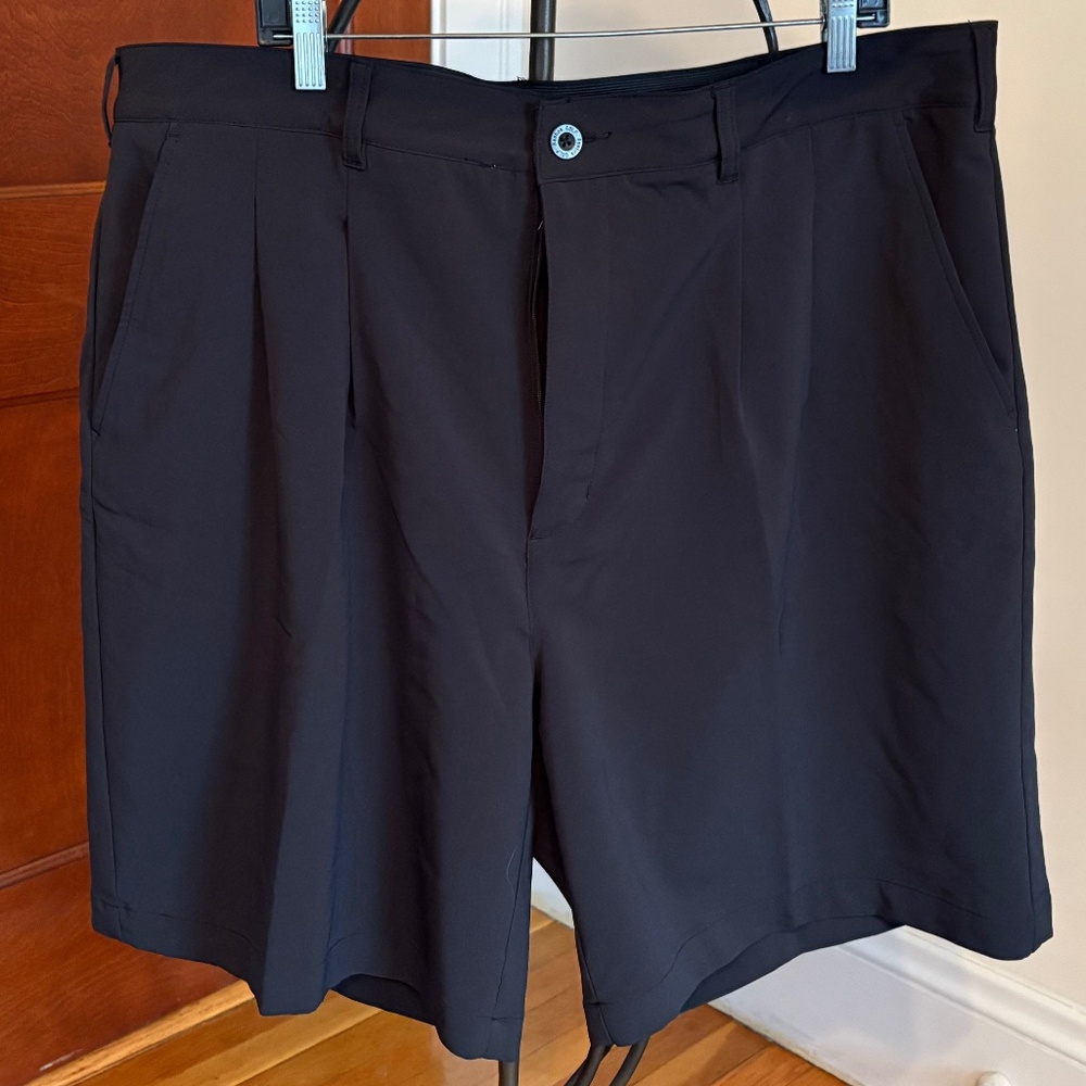 Men's Reebok Golf Shorts - Size 46